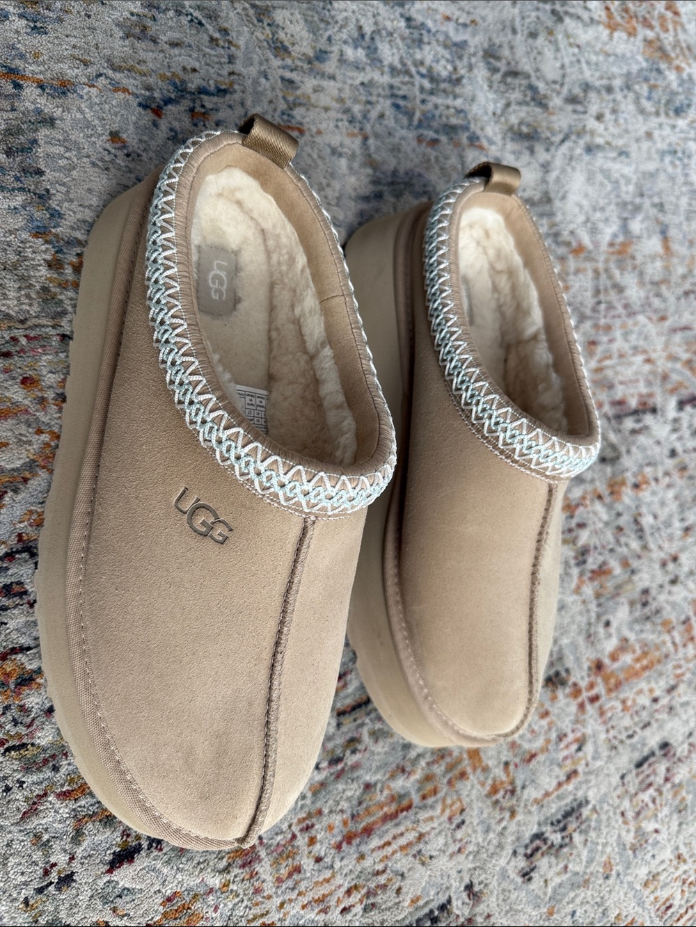UGG Cozy Slip-On Shearling Lined Slippers in Chestnut Tan